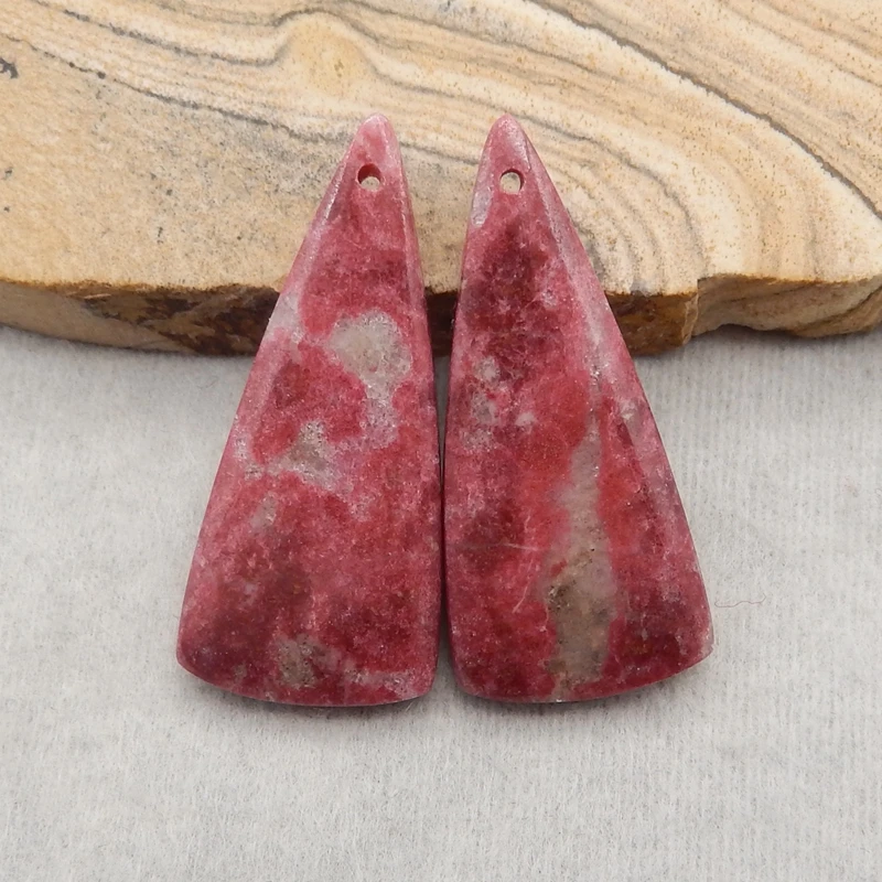 Semiprecious Natural Stone Norwegian Thulite Gemstone Triangle Earring Bead Fashion Jewelry Accessories For Women 34x15x5mm 8g