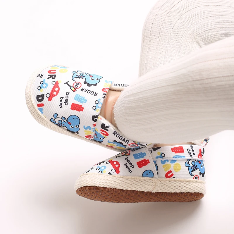 Newborn Baby Cartoon Graffiti Casual Canvas Sole Anti Slip Baby Shoes First Walking Children's Shoes