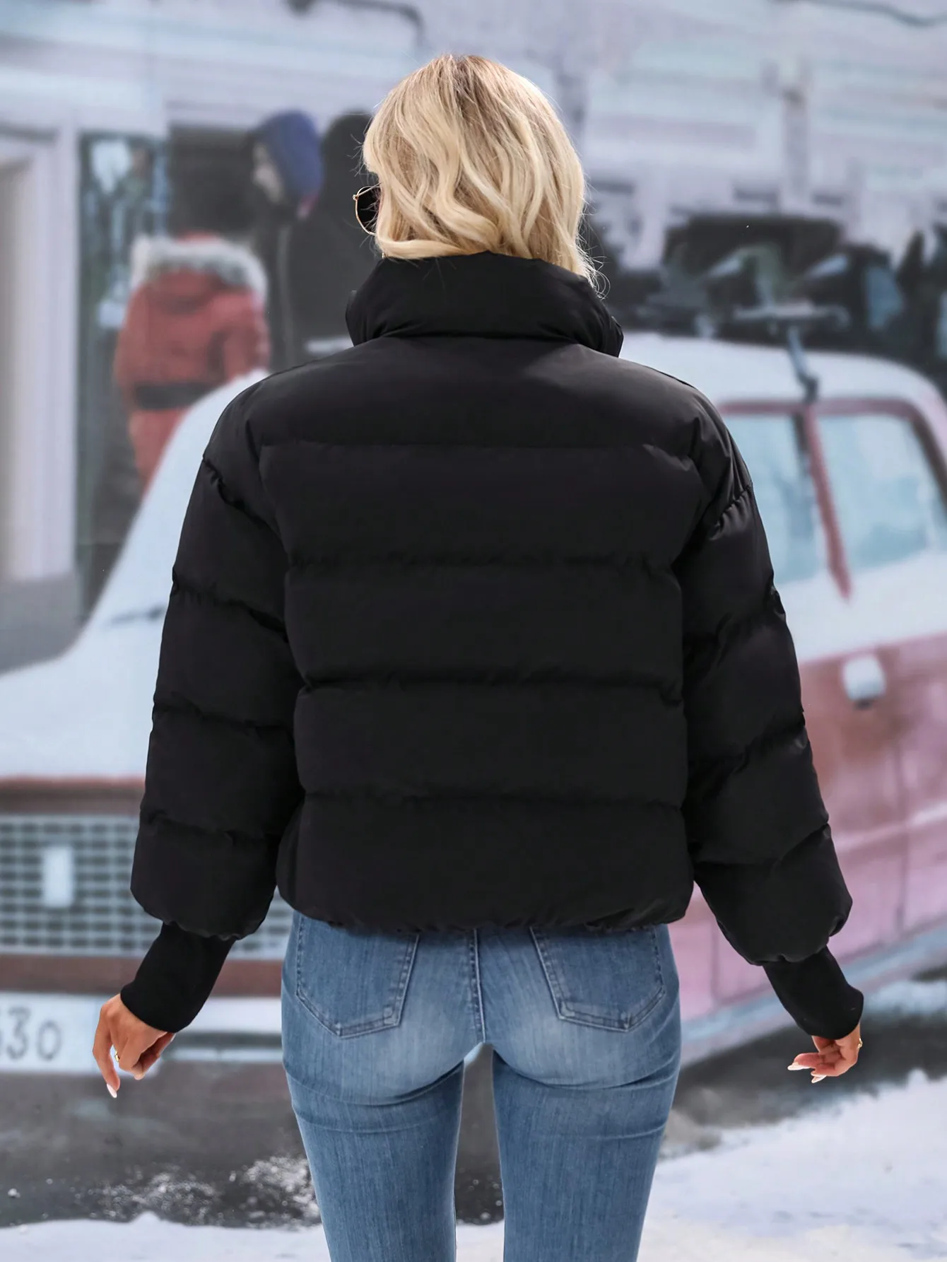 

2024 new women's quilted jacket chimneys collar shoulder cuff bag zipper woven casual elegant women's quilted jacket