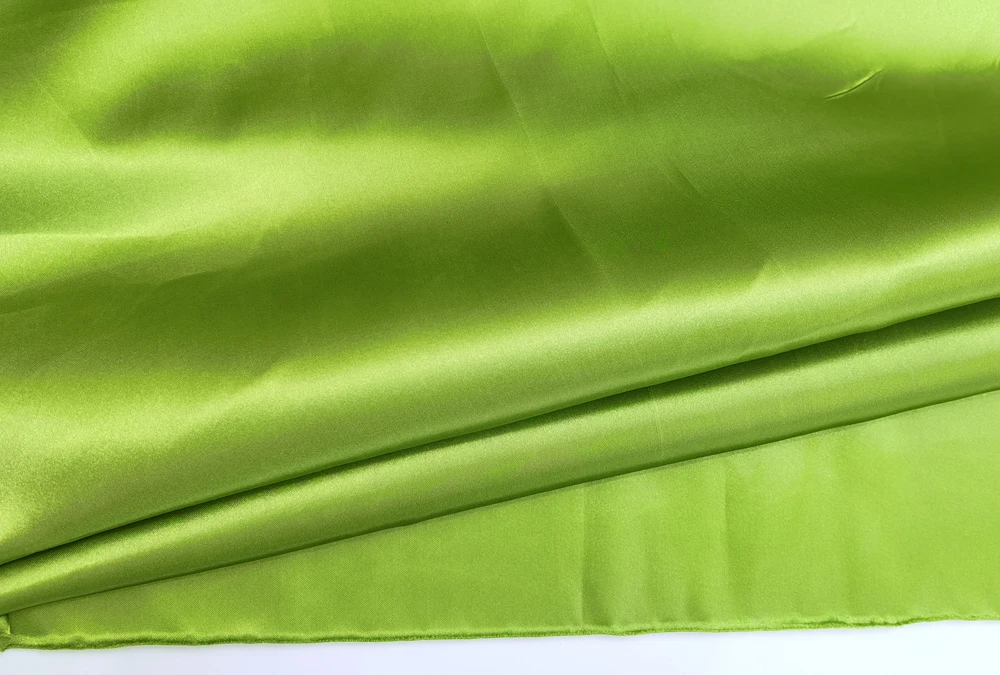 Massiver Satin, 58 Zoll breit | 1 Meter | 2 Meter | 5 Meter | Seidiger Schal zum Basteln, DIY-Stoff, Charmeuse-Grün – Detail 32
