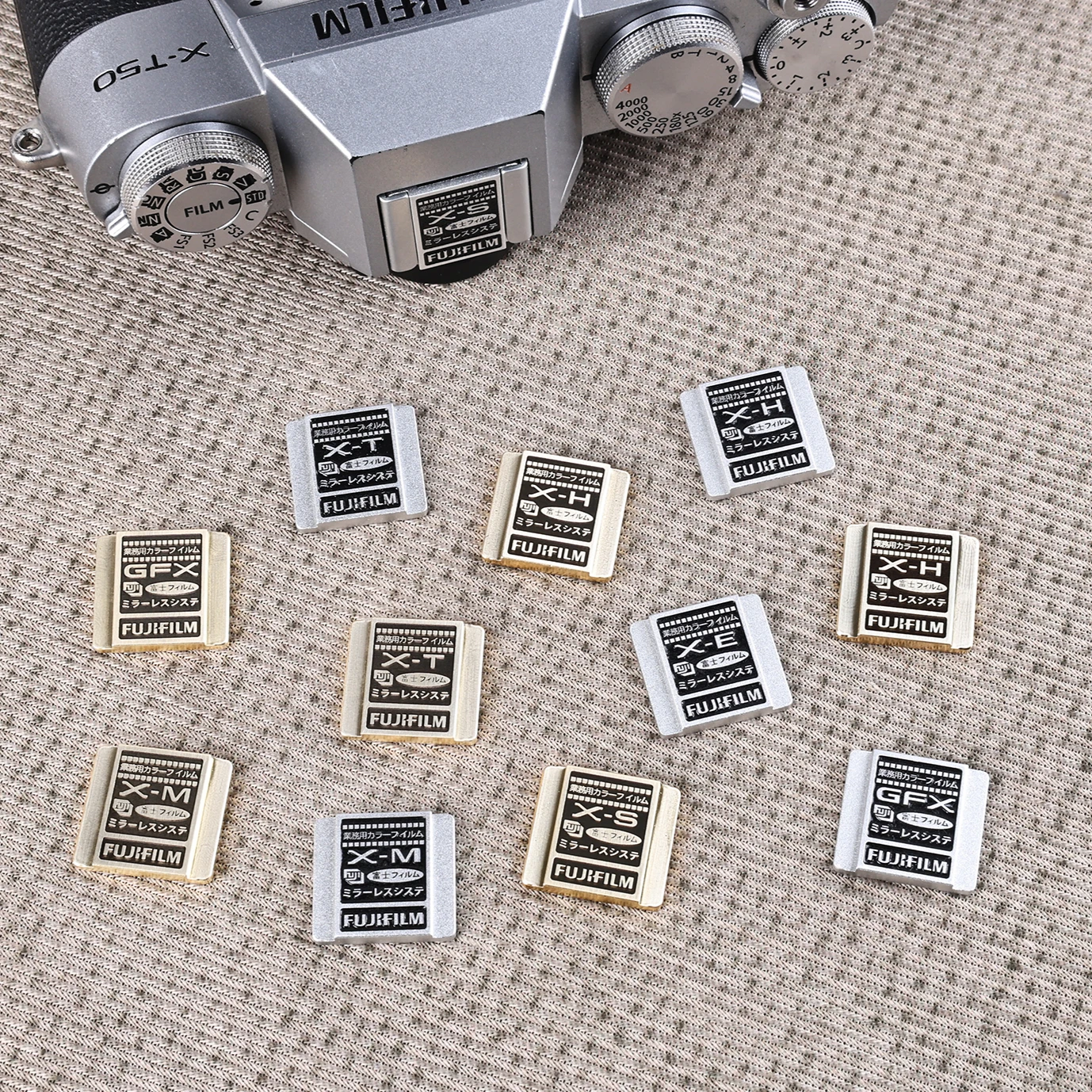 Fujifilm X 시리즈 XS10 XM5 XE4 XT5 XT30II XH2S XA7 X100VI XT50 카메라 액세서리용 금속 방진 핫슈 커버 캡