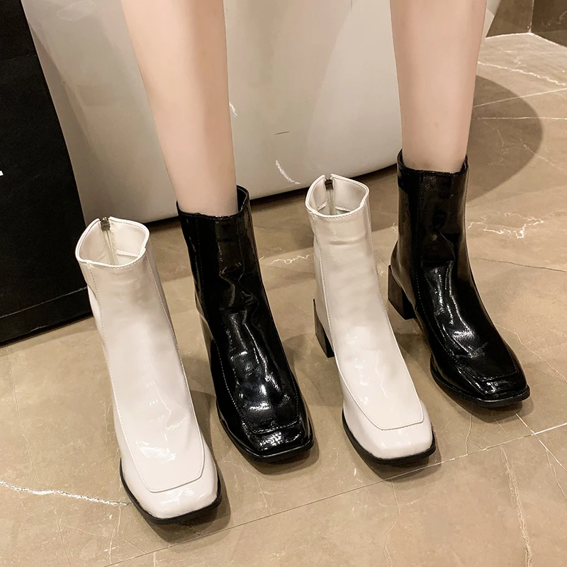 Square-toe Short Boots Women's 2023 Autumn and Winter New Korean Style High-heeled Boots Side Zipper Platform Boots Women Boots