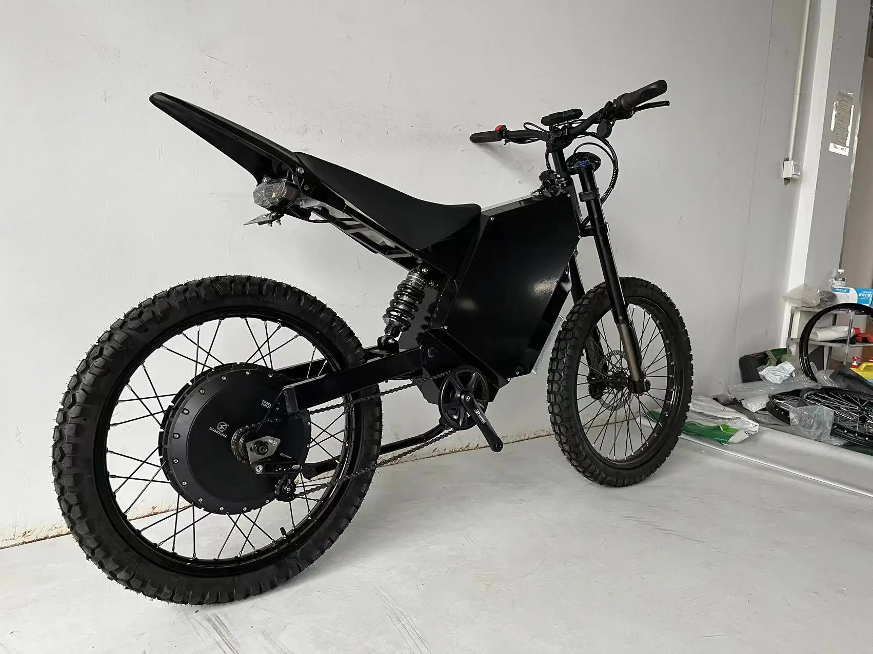 New SS30 15000W Electric Motor bike Cross Mountain with 75Ah large battery