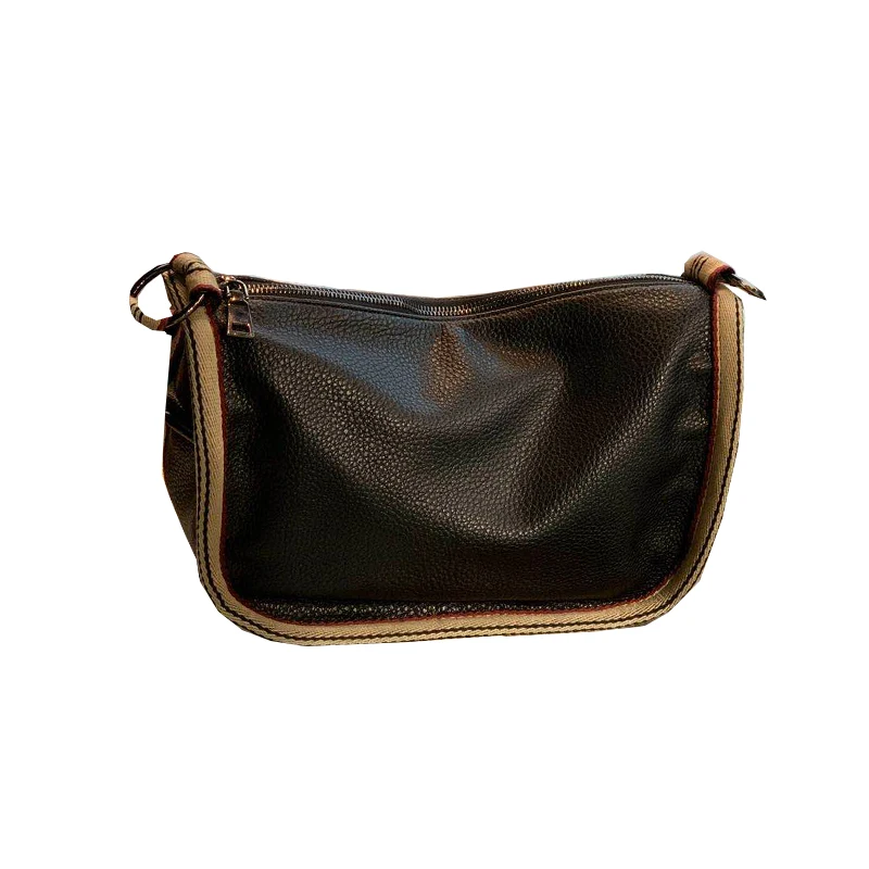 Рисунок 5 - Женская сумка через плечо