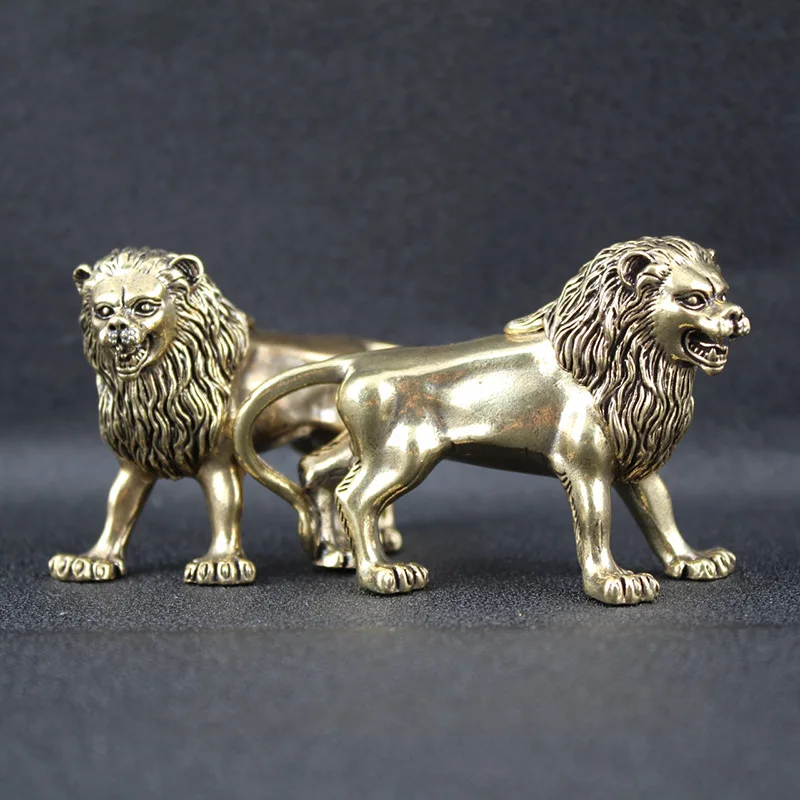 Elegant Brass Lion Statue Decorative Ornament