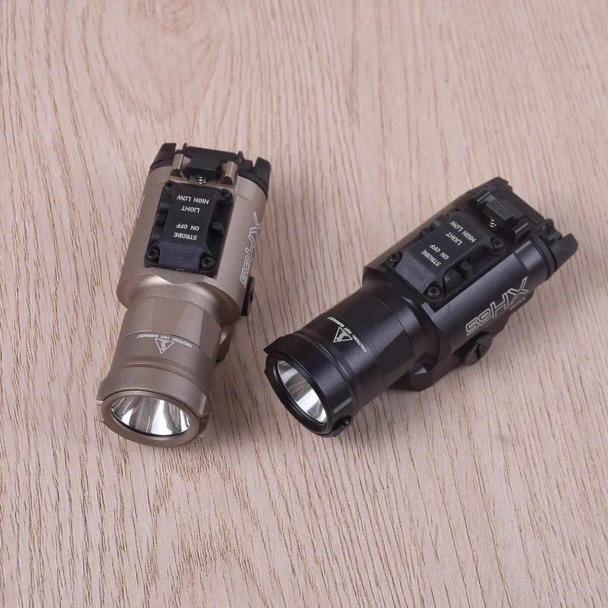 Linterna Táctica WADSN Con Modo Estroboscópico - Para Airsoft, Montaje En Rail Picatinny, Ligera