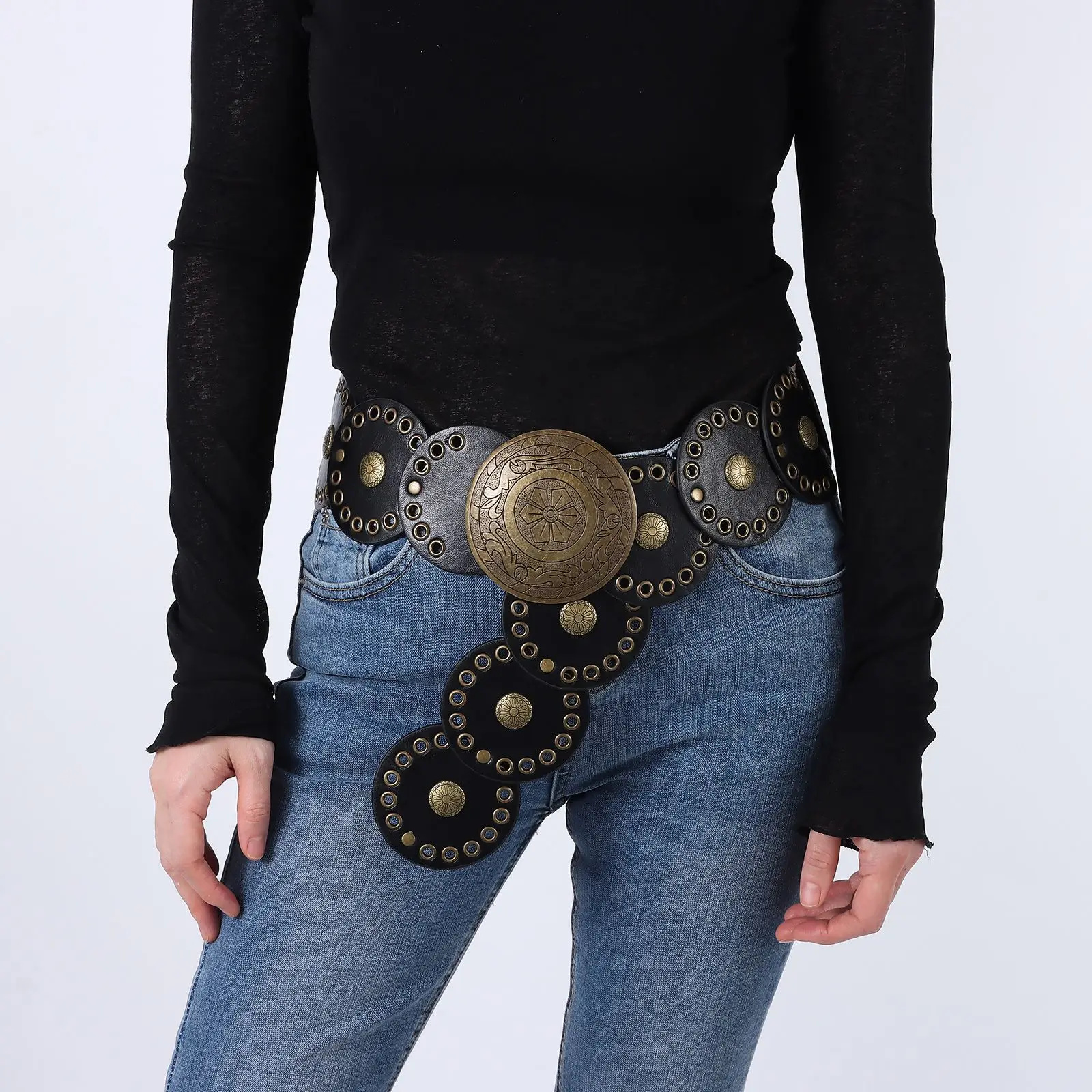 

Western Style Disc Belt Exaggerated Cowboy Y2K Wide Disc Belt Metal Buckle Vintage Soft Hollow Belt for Women