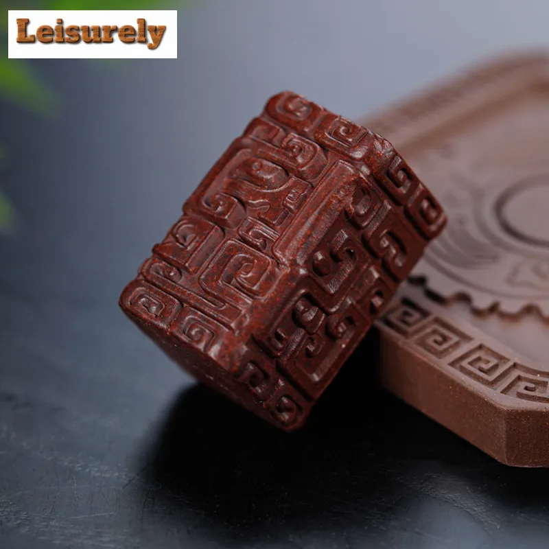 Handamde Embossed Totem Purple Clay Teapot Cover Holder Elegant Cover Frame Zisha Pot Lid Shelf for Tea Accessories Ornaments