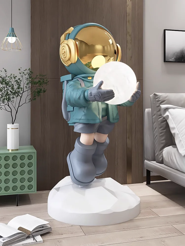 Astronaut Sculpture Small Lamp, Large Living Room Floor-standing Ornaments, Bedroom Sleep Lamp, Home Accessories