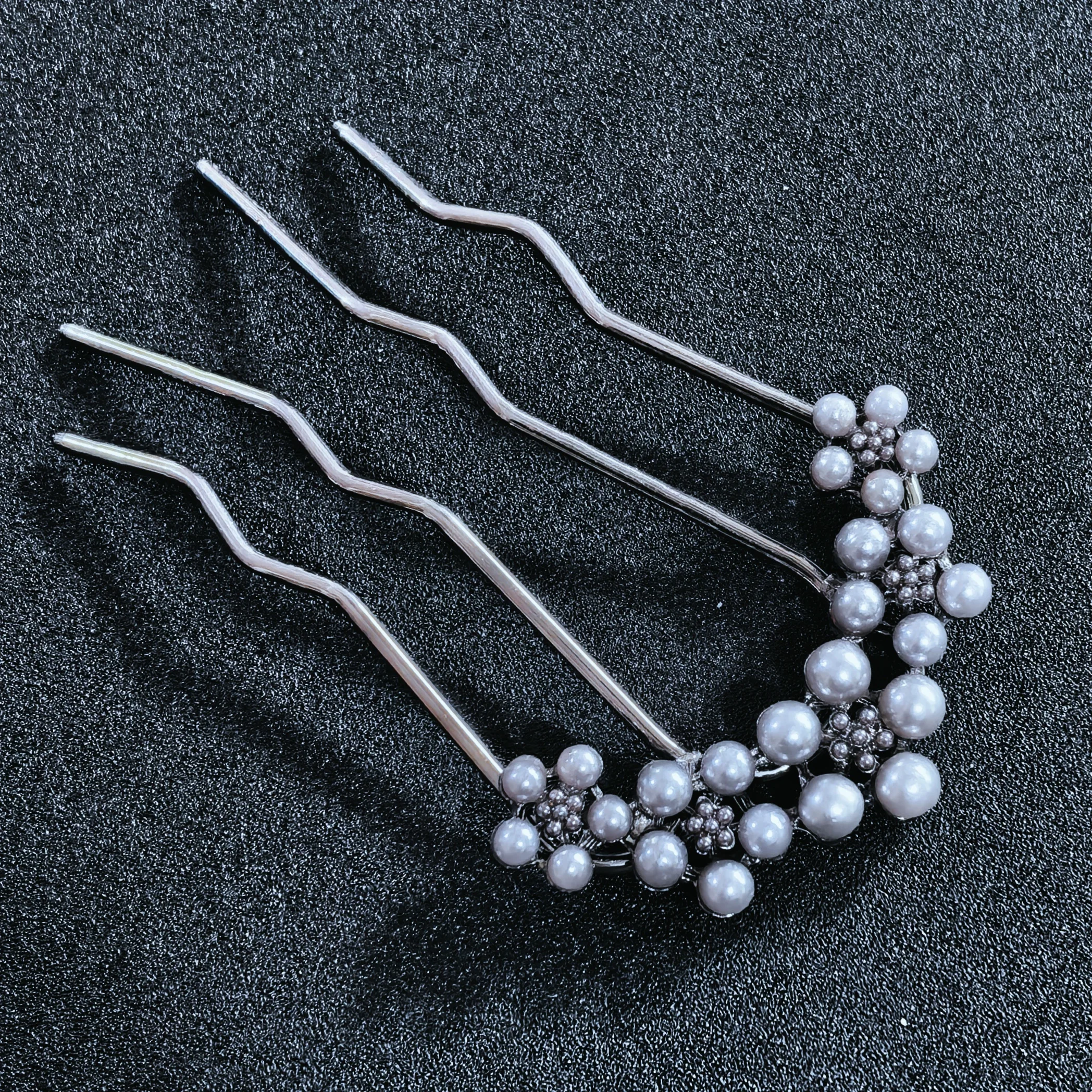 Metallische Perlen-U-förmige Haarkamm-Clips für Damen, Elegante Blumen-Haarspangen, Stilvolle Alltags-Haarnadeln, Hochzeits-Haarknoten-Accessoires – Detail 5