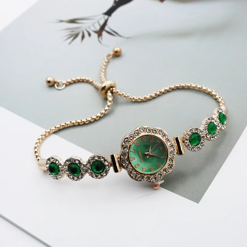 High Quality Women's Watch Fashion Flower Shape Women's Adjustable Strap Gold Ladies Bracelet Quartz Wristwatches
