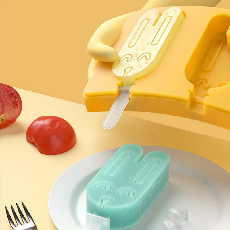 DIY Christmas Tree Shape Ice Cream Mold with Popsicles and Lid Food Grade Ice Cube Chocolate Cake Molds Home kitchen tools Gifts