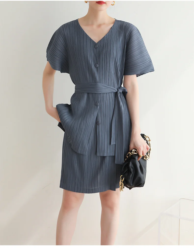 

Summer Pleated Large Relaxed Casual Lace Up Top T-shirt Casual Trouser Dress Set （Sell tops and culottes separately）[2949]