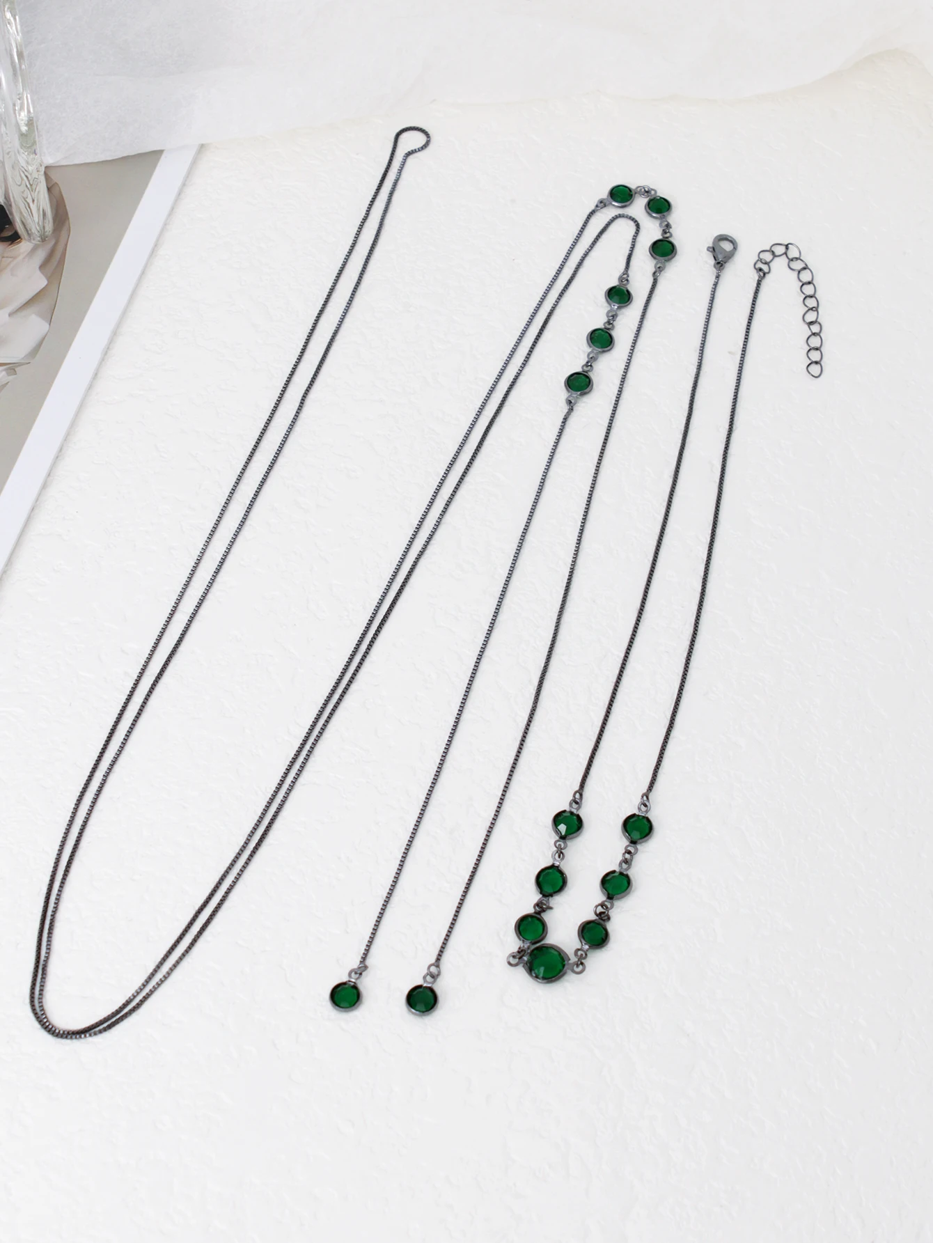 2PCS Retro Green Glass Necklace Women