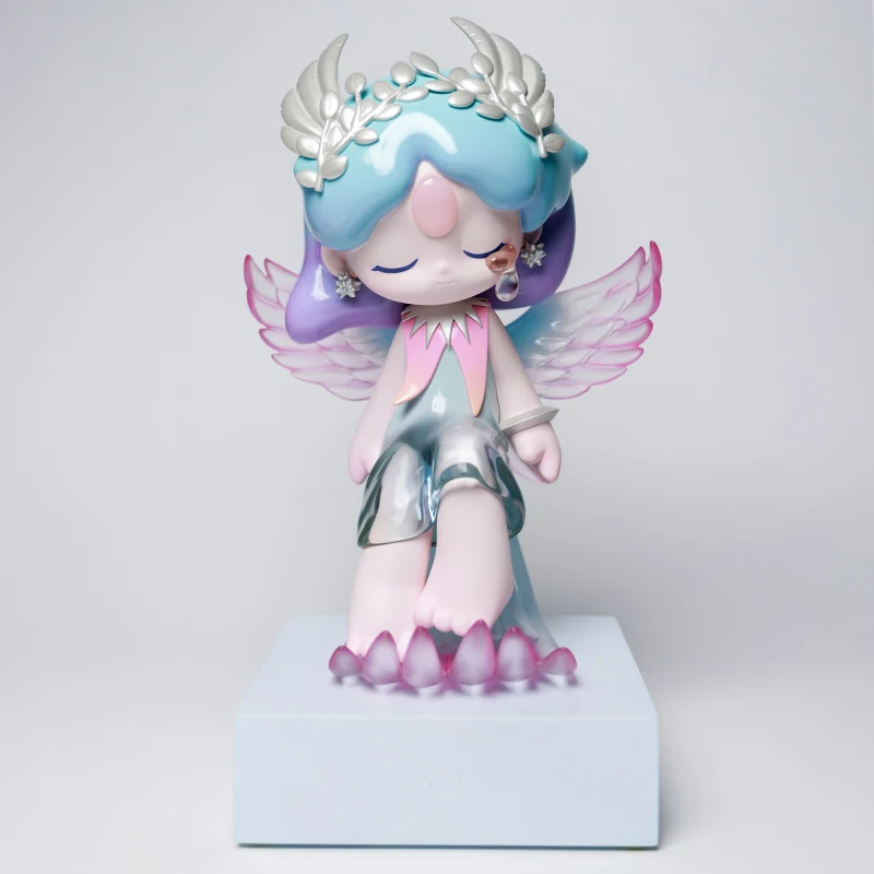 Special Exclusive】POP MART Azura Silent Prayer Figurine