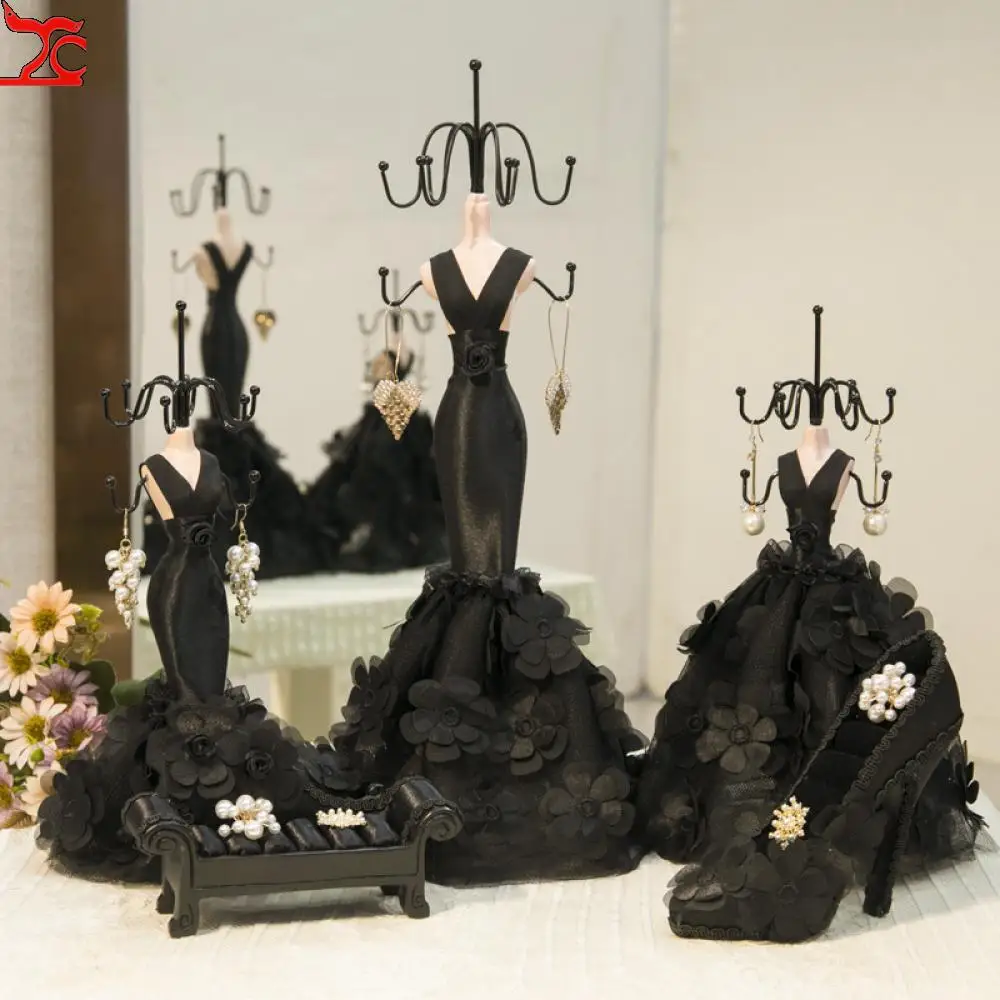 Black Jewelry Rack Household Creative White Wedding Dress Model Necklace Rack Red Earring Rack Wedding Window Display Gift new jewelry display props red display gold window jewelry rack necklace model jewelry display rack set