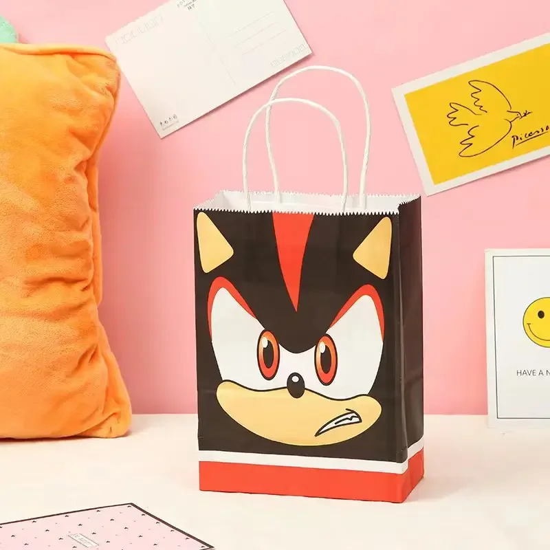 thumbnail image 1 of Juego de 5 piezas de bolsas de regalo de papel Kraft con dibujos animados de Sonic Anime, lindas pegatinas para pasteles, dulces y galletas, bolsas de regalo, suministros de decoración para fiestas, 1 of 5