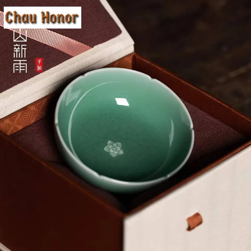 90ML Handmade Longquan Celadon Teacup Plum Blossom Chazhan Personal Master Cup Puer Tea Bowl Mug Kung Fu Tea Ceremony Collection