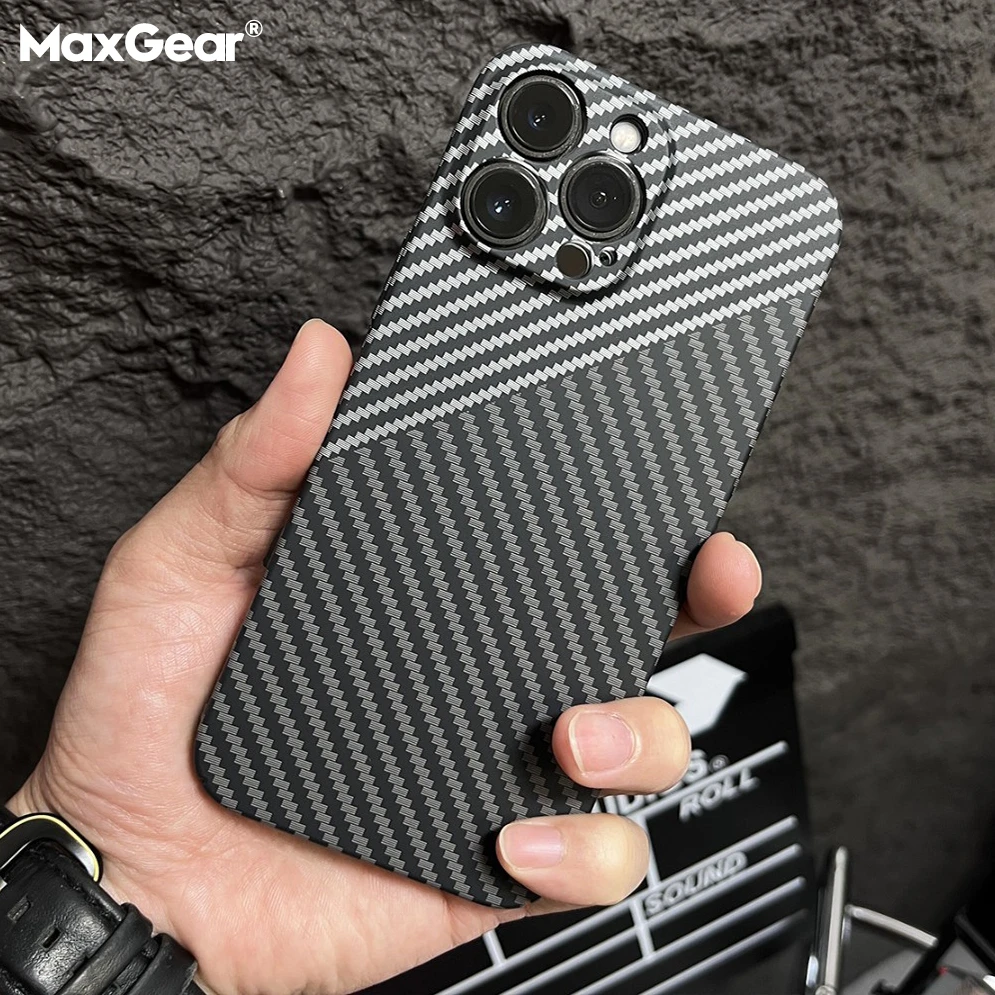 Luxury Carbon Fiber Texture Matte Ultra Thin Case for iPhone 13 12 11 Pro Max iPhone11 13Pro Shockproof Hard PC Cover Skin Coque magsafe charger iphone 11