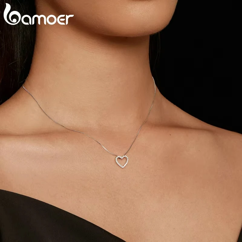 Heart Necklaces for Women D Color VVS1 Moissanite 925 Sterling Silver Minimalist Heart Pendant Necklace Engagement Jewel BAMOER moissanite pendant necklace