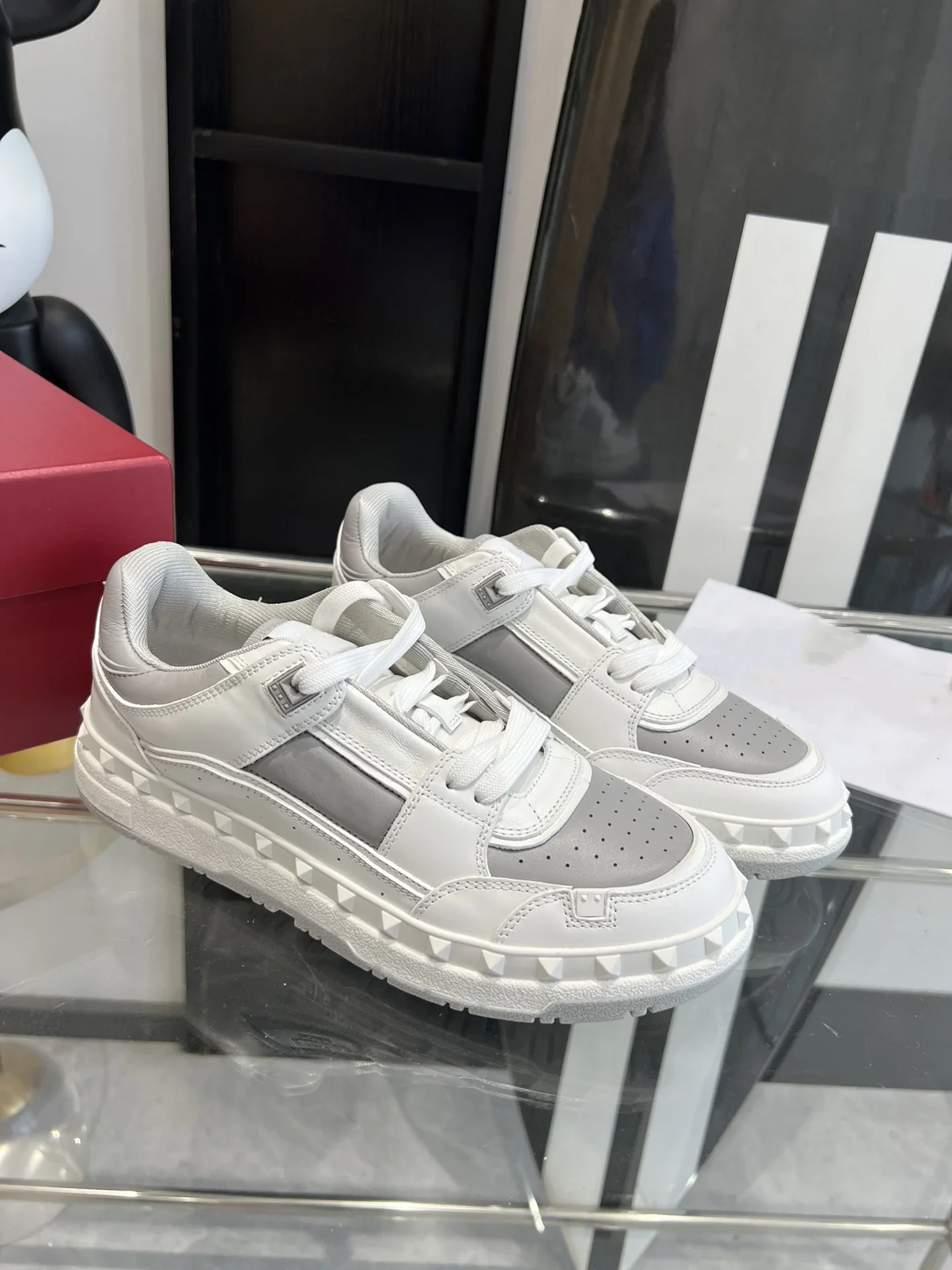 Couple's color blocking sports and leisure  genuine leather classic versatile board shoes