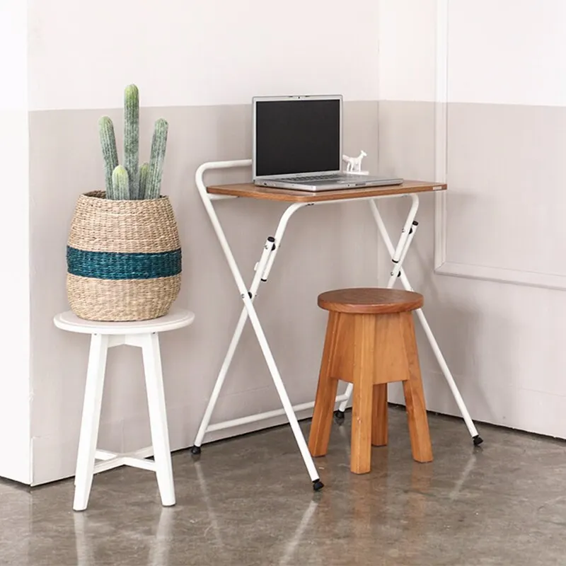 Рисунок 2 - Компьютерный стол настольный простой