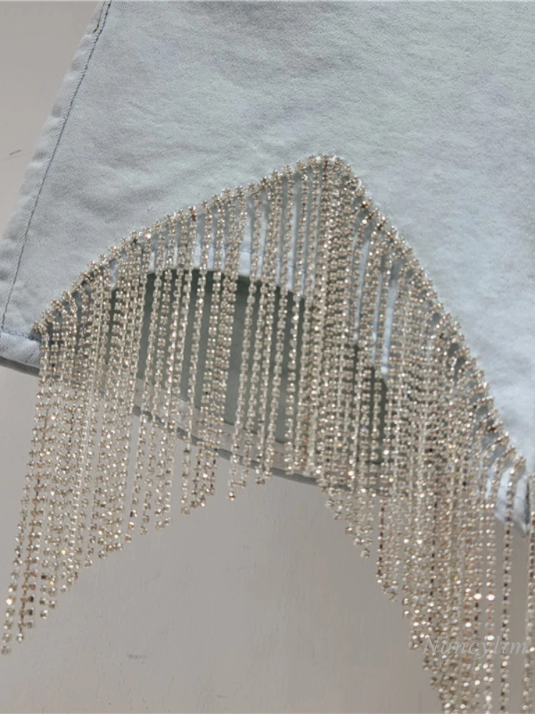 Tassel Chain Denim Shorts Women's Summer 2024 New High Waist Slimming Sexy European and American Style Heavy Industry Shorts