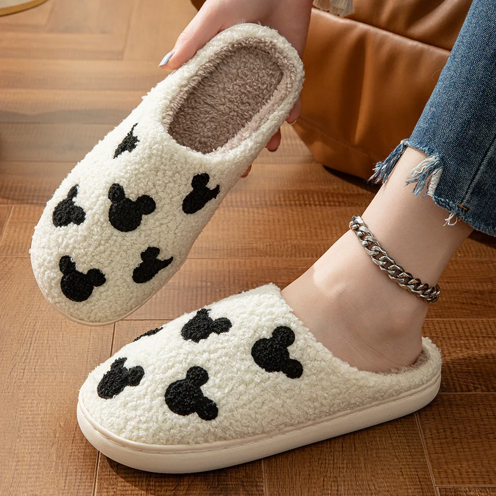 Fashion House Slippers for Women Men Winter Warm Home Comfy Shoes Cute Cartoon Indoor Slides Soft Sole Shoes Christmas Gifts 5