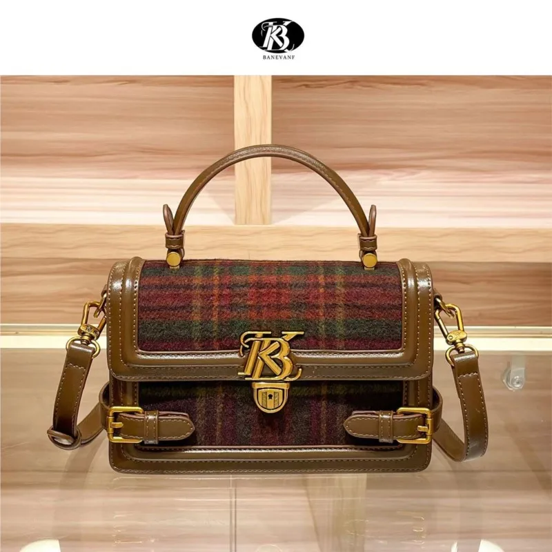 

BANEVANF Luxury Brand 2023 Autumn/Winter New British Plaid Woolen Senior Designer Handheld Bag Women's One Shoulder Crossbody Ba