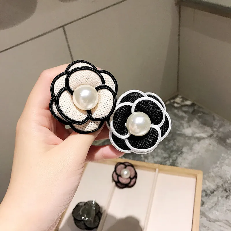 럭셔리 디자이너 빈티지 진주 코튼 동백 꽃 브로치, 성숙한 캐릭터 코트 액세서리 핀 여성용