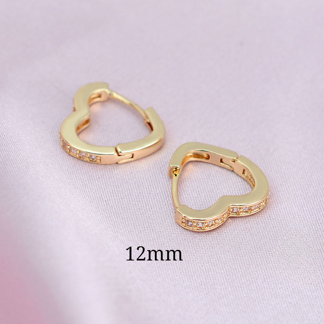 High Quality Luxury Women Small Heart Geometry Hoop Earrings Dazzling Micro Paved CZ Stones Versatile Female Fashion Jewelry
