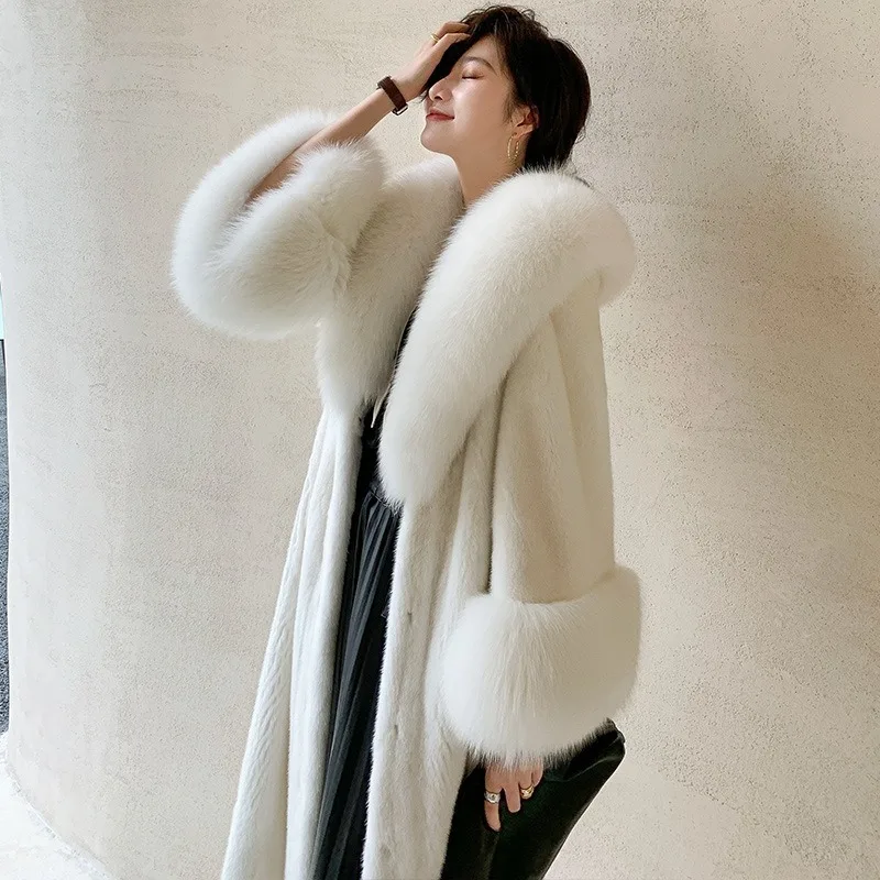 

2023 New Women Faux Fox Fur Collar Fur Coat Fashion Long Imitation Marten Overcoat Female Winter Loose Large Size 6XL Warm Parka