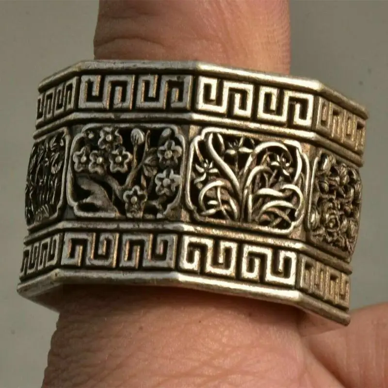 3.5Cm Old Chinese Miao Silver Dynasty Flower Hollowed Out Fingerstall Ring