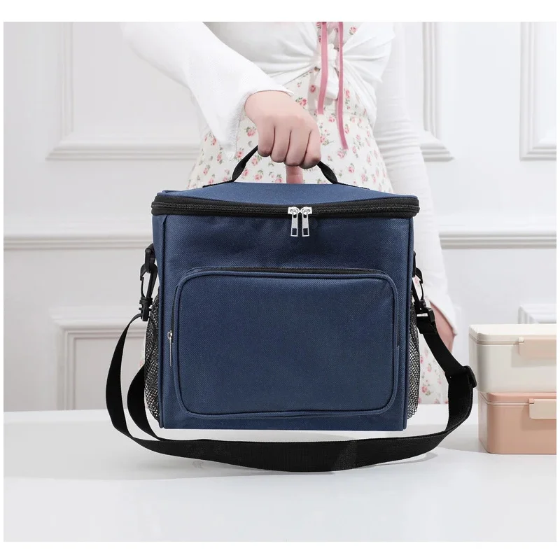 Lunch Bag Men and Women Portable with Adjustable Shoulder Straps Reusable Insulated