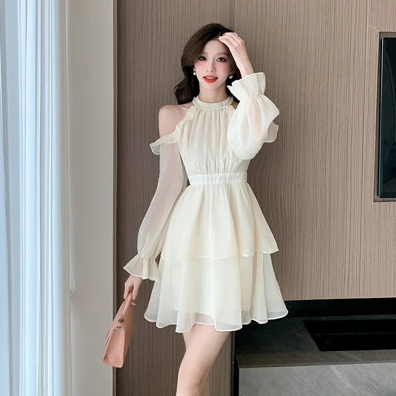 

2024 Spring/Summer New Sweet and Gentle Wind Lotus Leaf Edge Off Shoulder Beaded Tie Waist Round Neck Hanging Neck Dress