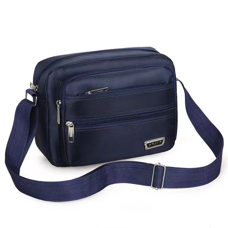 【直営・関税送料込】Nan Messenger bag in s-l1200.jpg