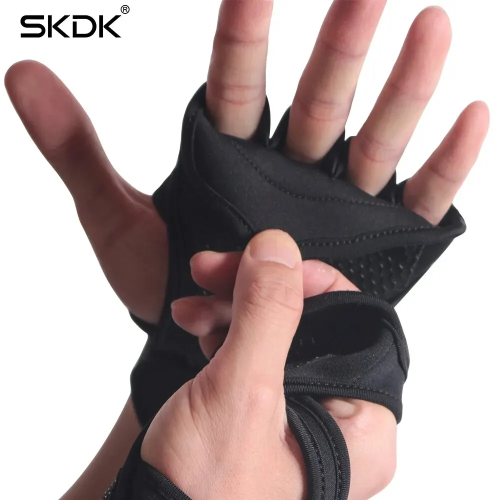 Description Picture 6 of itemSKDK Factory Direct Sales Diving Cloth Sports Fitness Gloves Palm Guards Gloves Wrist Guards Silicone Non-slip Hand Guards