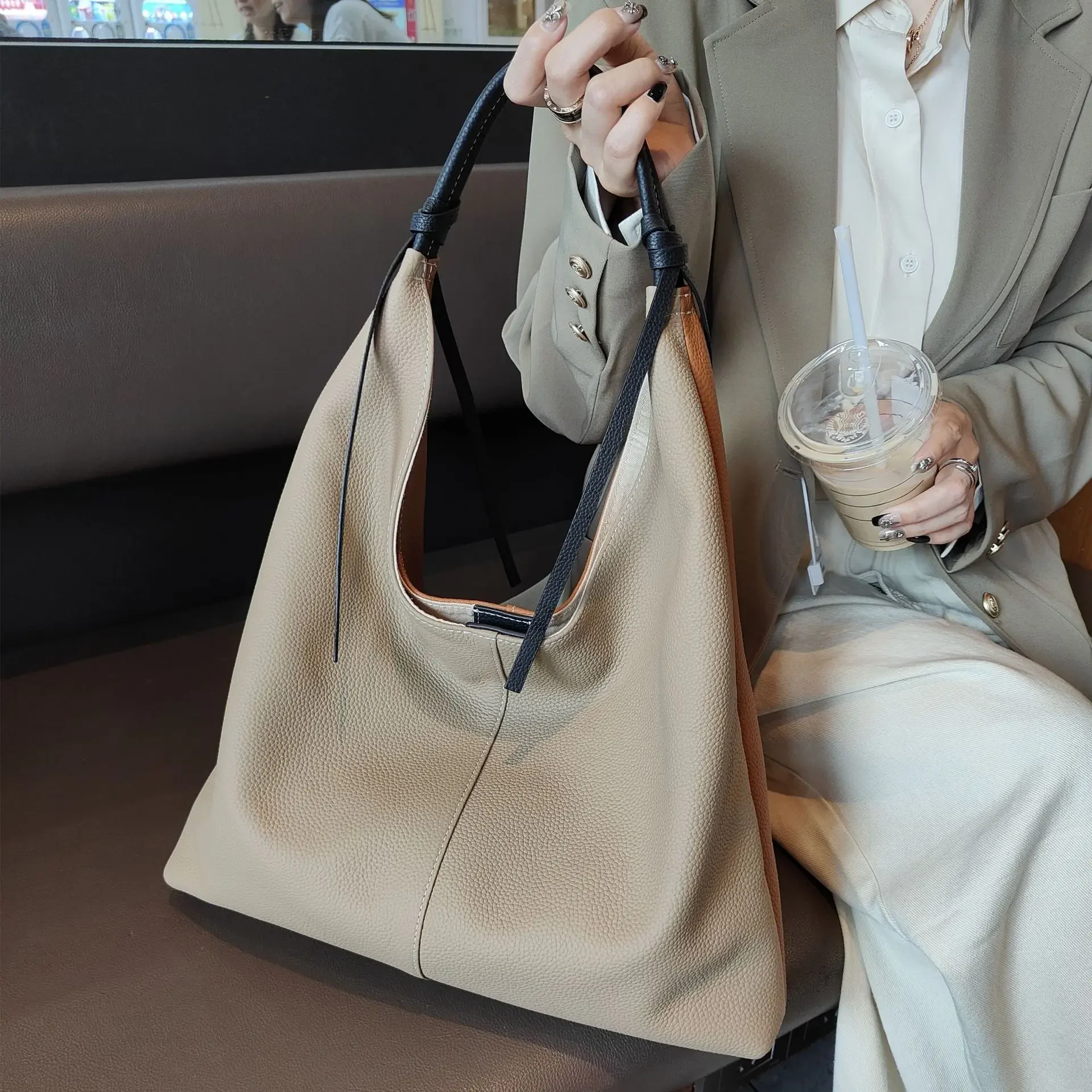 2025 Fashion Huge Soft Travel Tote Hasp Open Big Capacity 100