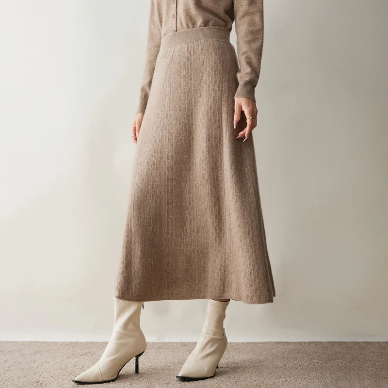 Cashmere skirt elegant design