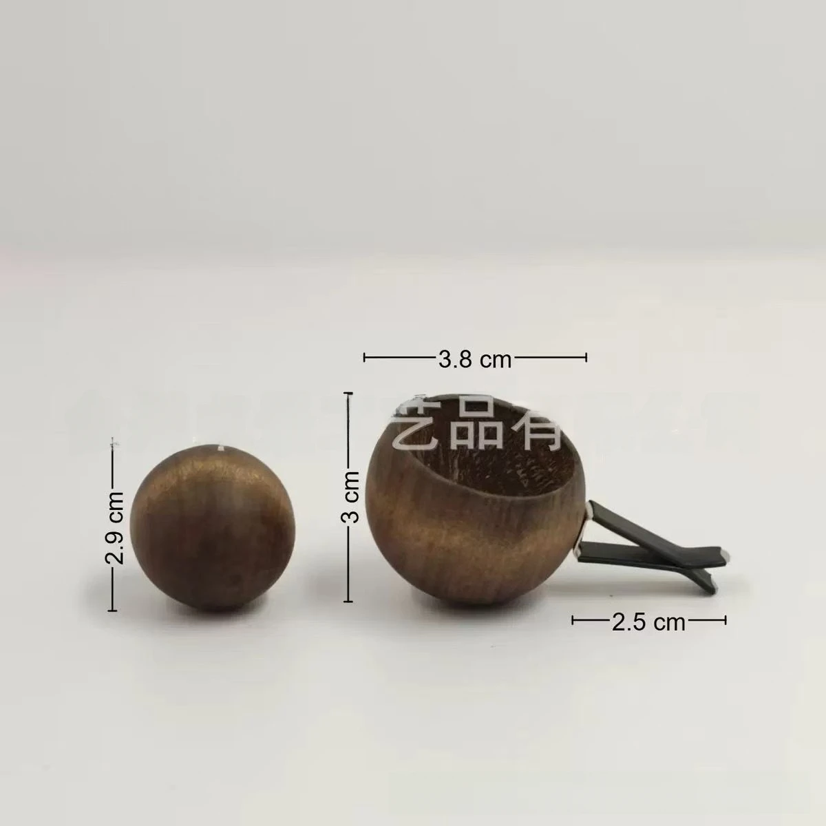 Wooden Essential Oil Diffuser for a Refreshing Aroma in Any Room