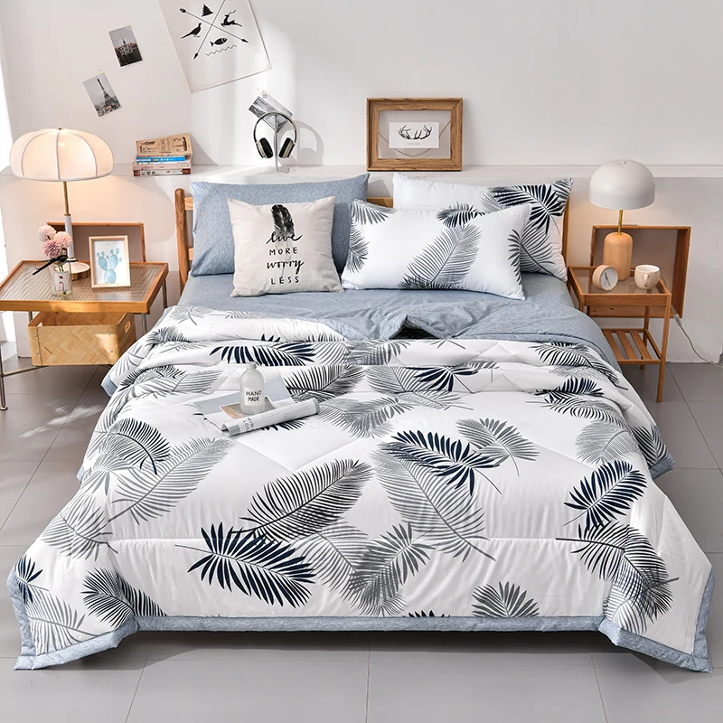 Fashion Skin-friendly Summer Cool Blanket Comfortable Lightweight Air Condition Comforter Machine Washable Quilt for Adults Kid 4