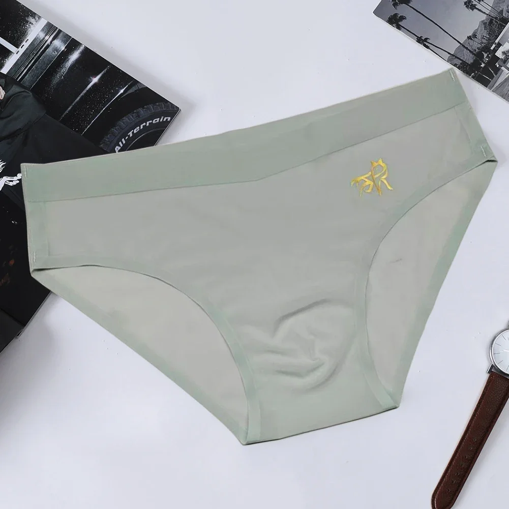 Description Picture 6 of itemSummer Men's Ice Silk Briefs Seamless Quick-dry Underwear for Men Daily Underwear Middle Waist Solid Sexy U Convex Pouch Panties