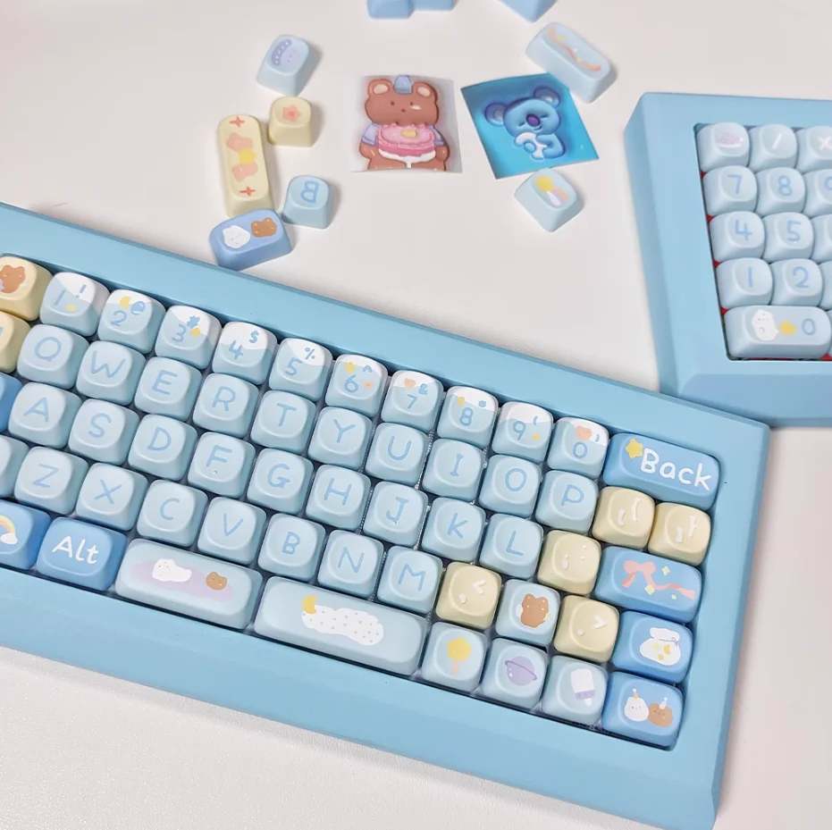 cute-bear-moa-keycaps-for-gaming-mechanical-keyboard-mx-switches-pbt-five-sided-sublimation-key-caps-gift-for-girls