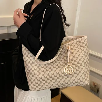 Borsa tote capiente per pendolari, borsa grande stampata alla moda da donna, nuovo stile 2026, borsa singola per pendolari universitari