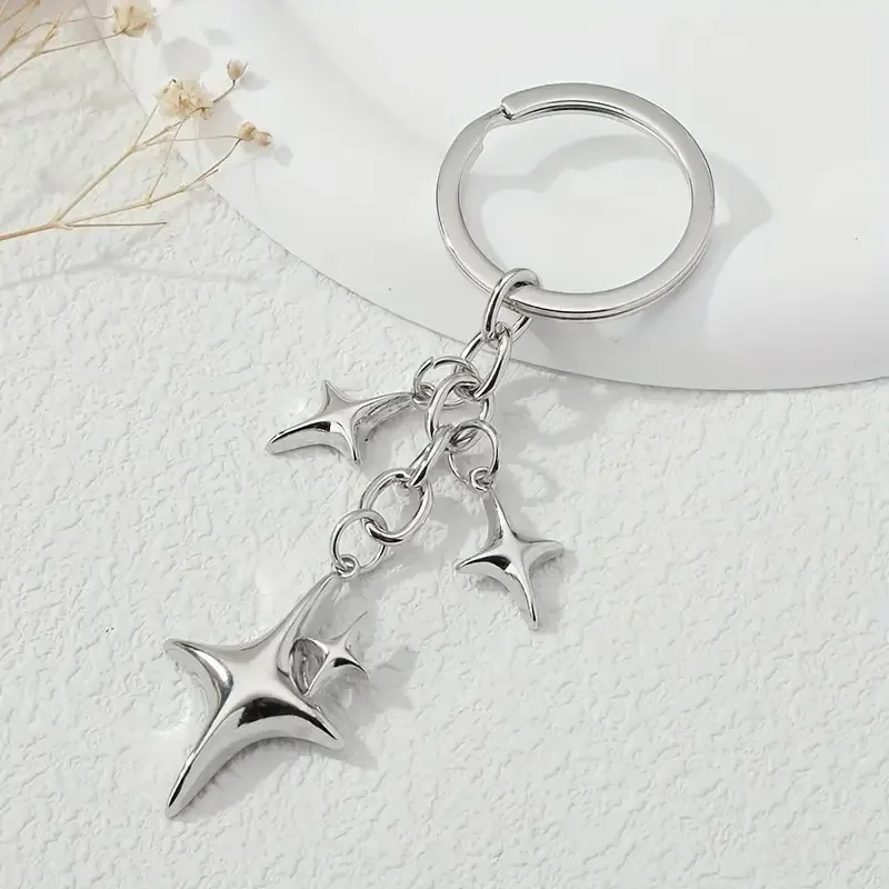 Key Chains Fashion Stars Moon Alloy Keychain Key Chain for Women Men Gold Silver Color Couple Keychain Daily Jewelry