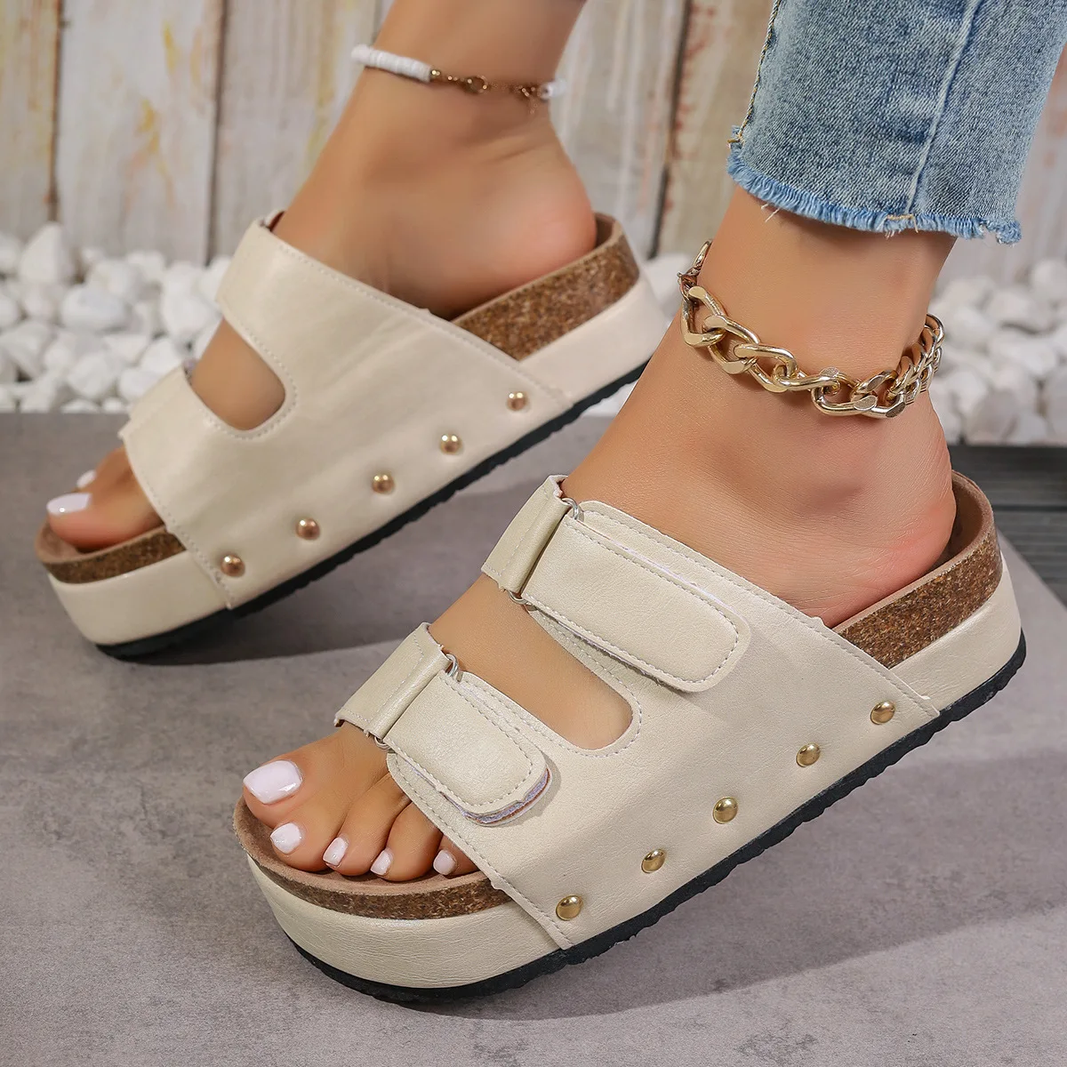 Summer Women's Wedges Slippers Outdoor Flatform Double Buckle Thick Sole Slope Heel Platform Casual Slides Rivet Shoes Women