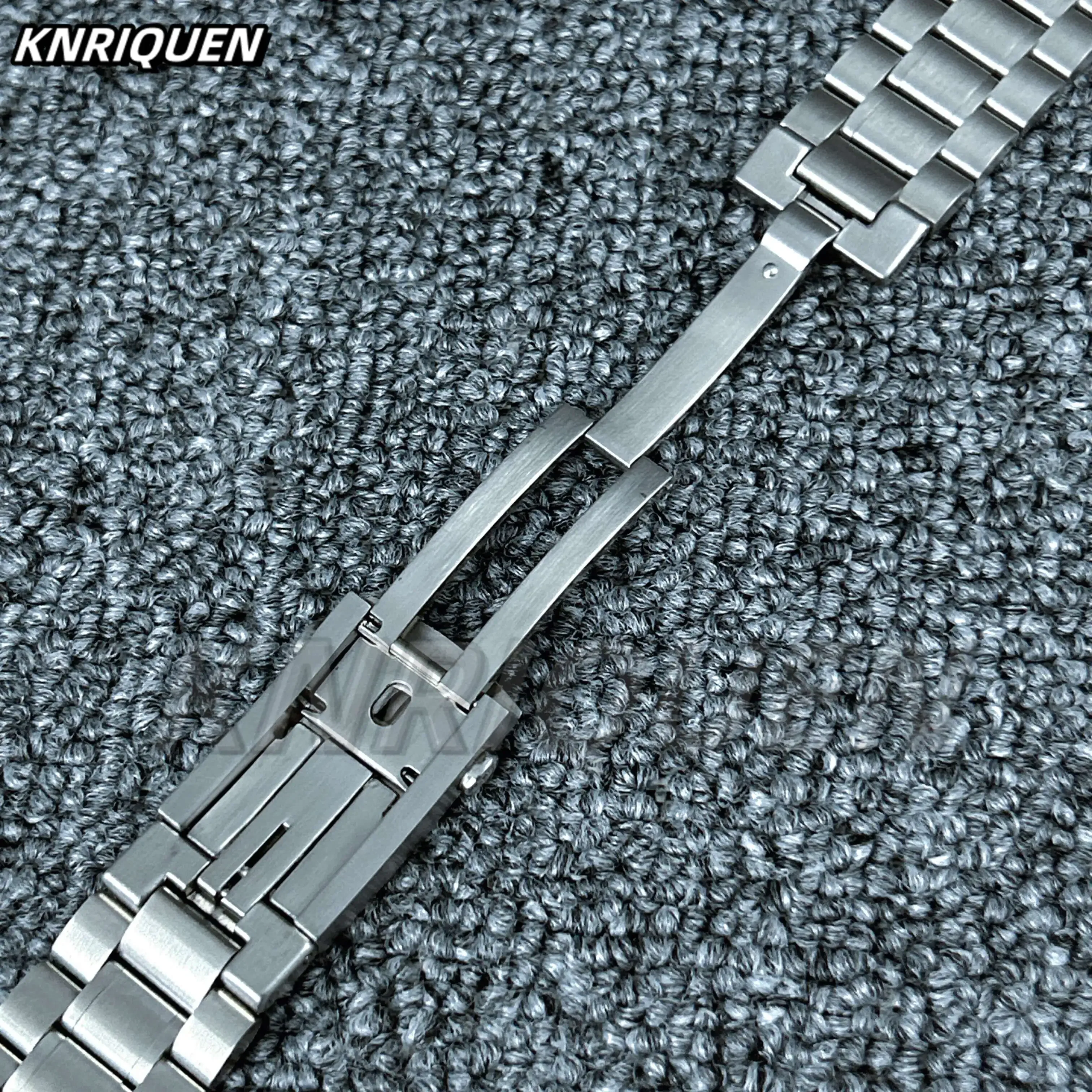 Multifunctional 39.7mm Speedmaster Watch Case with Versatile Fit