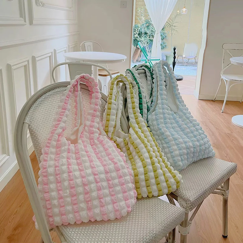 Women Fashion Plaid Underarm Shoulder Bag Space Cotton Puff Handbag and Purse For Female Travel Large Capacity Shopping Tote