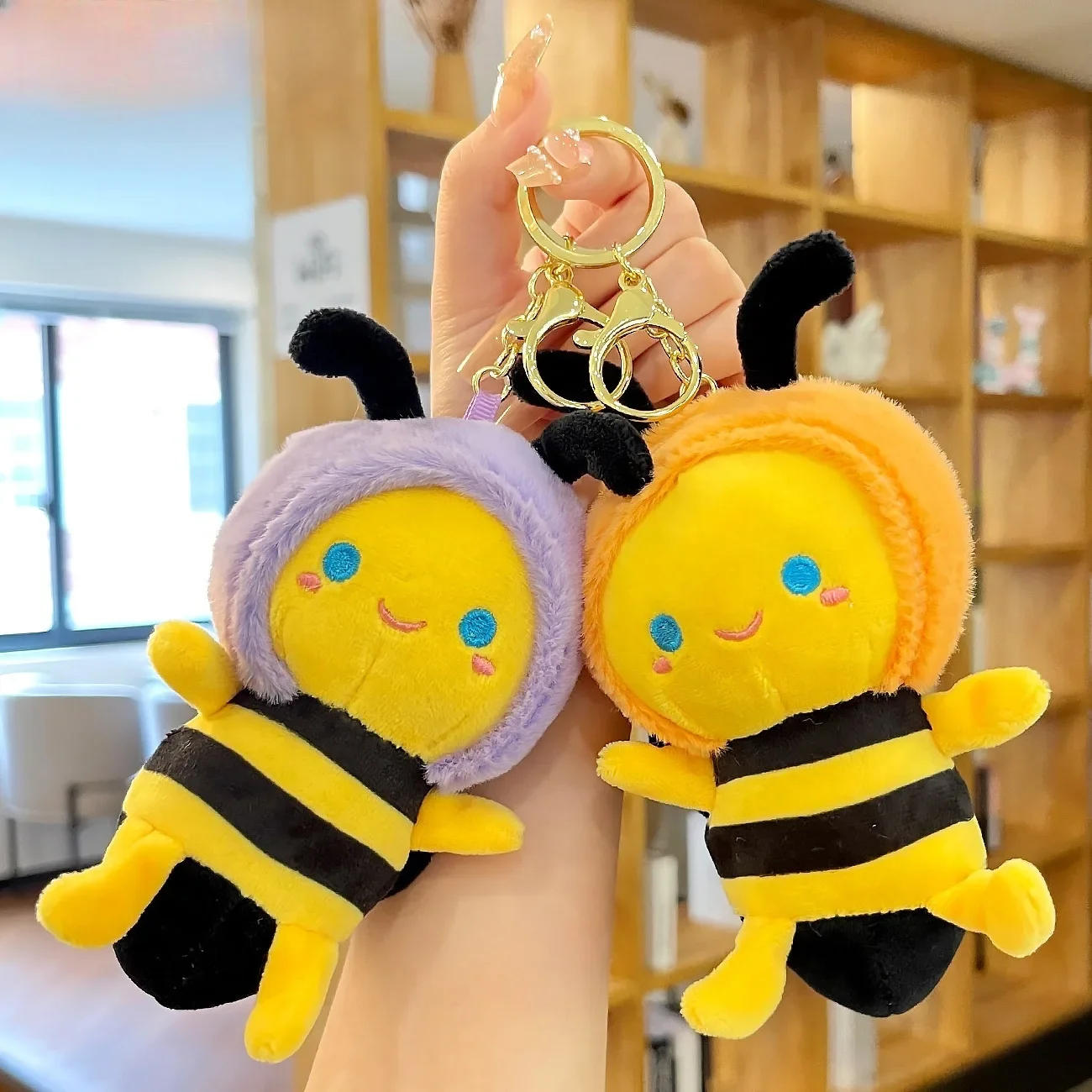 귀여운 봉제 인형 걸이식 장식, 작은 꿀벌 키체인 가방 액세서리, 여성용 자동차 키체인, 귀중한 커플 인형, 도매