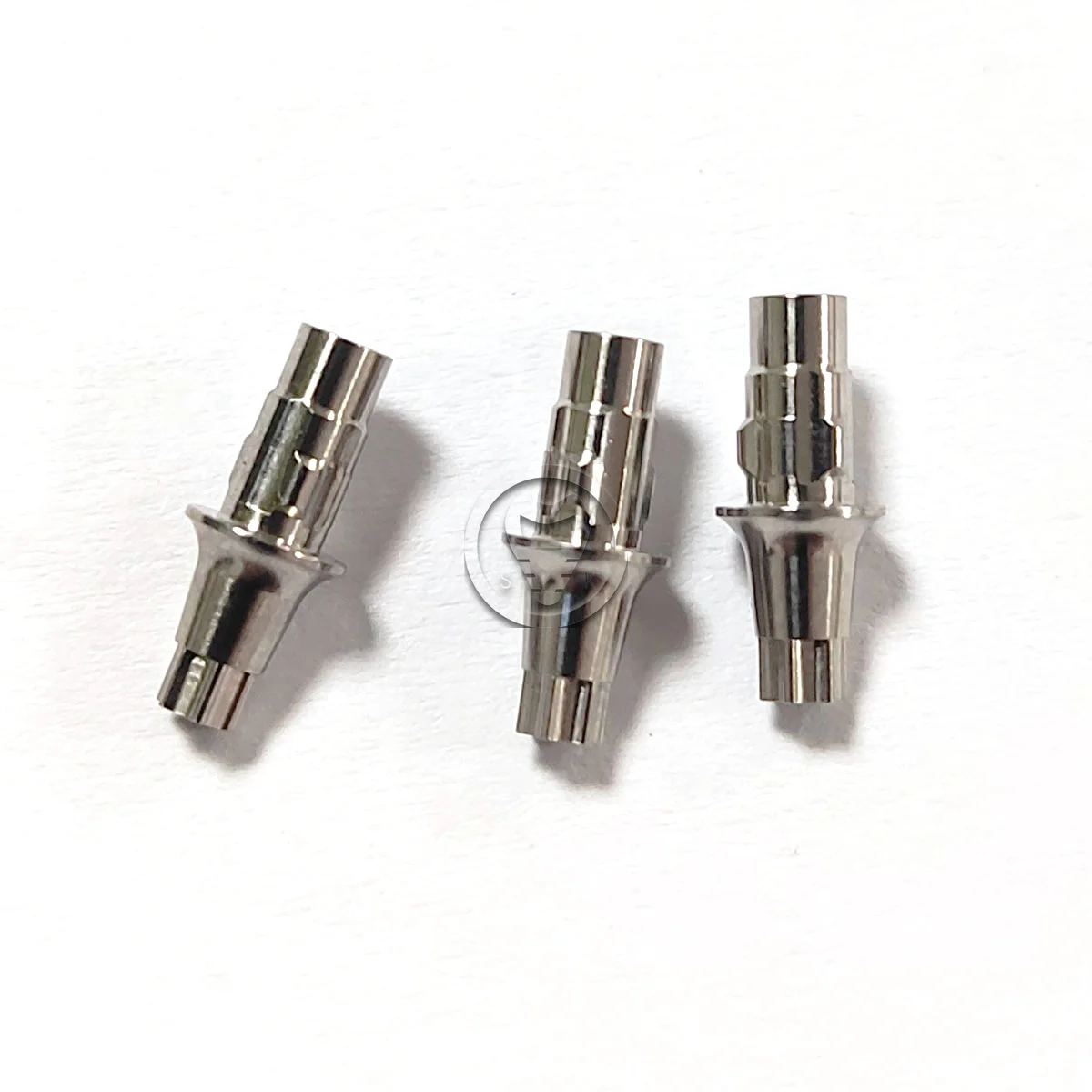 Ti cemented abutment Titanium straight base compatible with Straumann BLX RB/WB variobase D4.5 L5.5 GH1.5 GH2.5 4